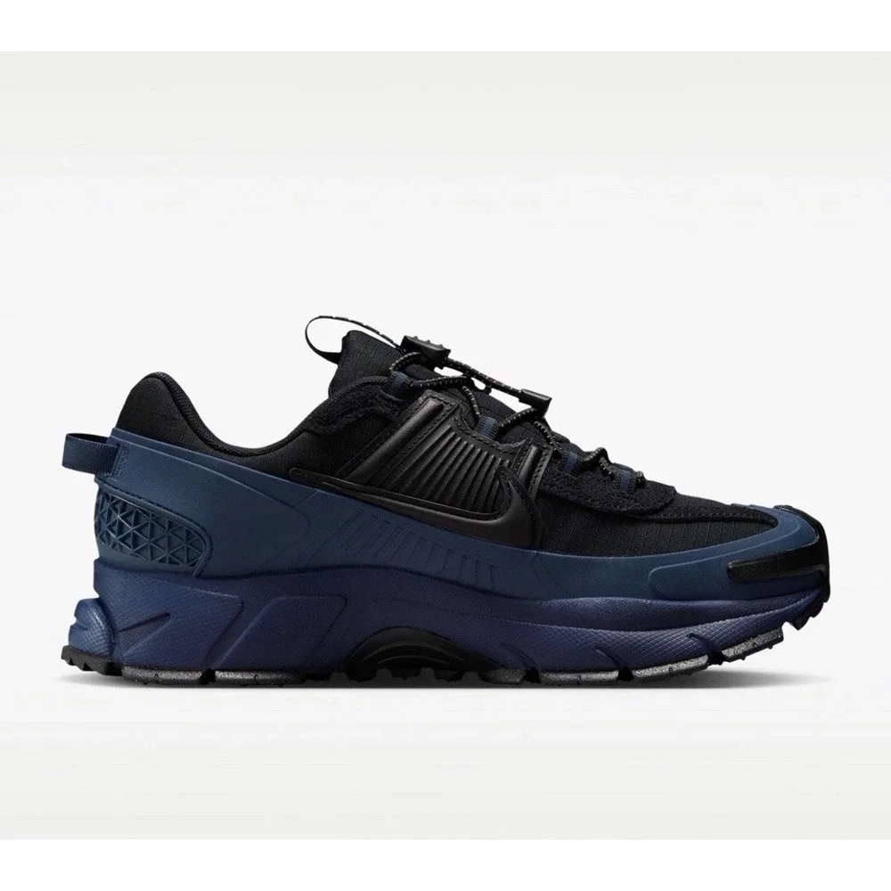 NEW NIKE Zoom Vomero Roam Black Racer Blue  HQ2181-400 Women's 9 Outdoor New!!